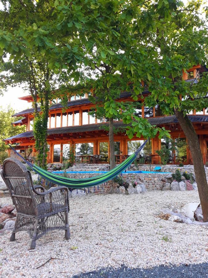 Zivinice Guest House Mala Prica מראה חיצוני תמונה
