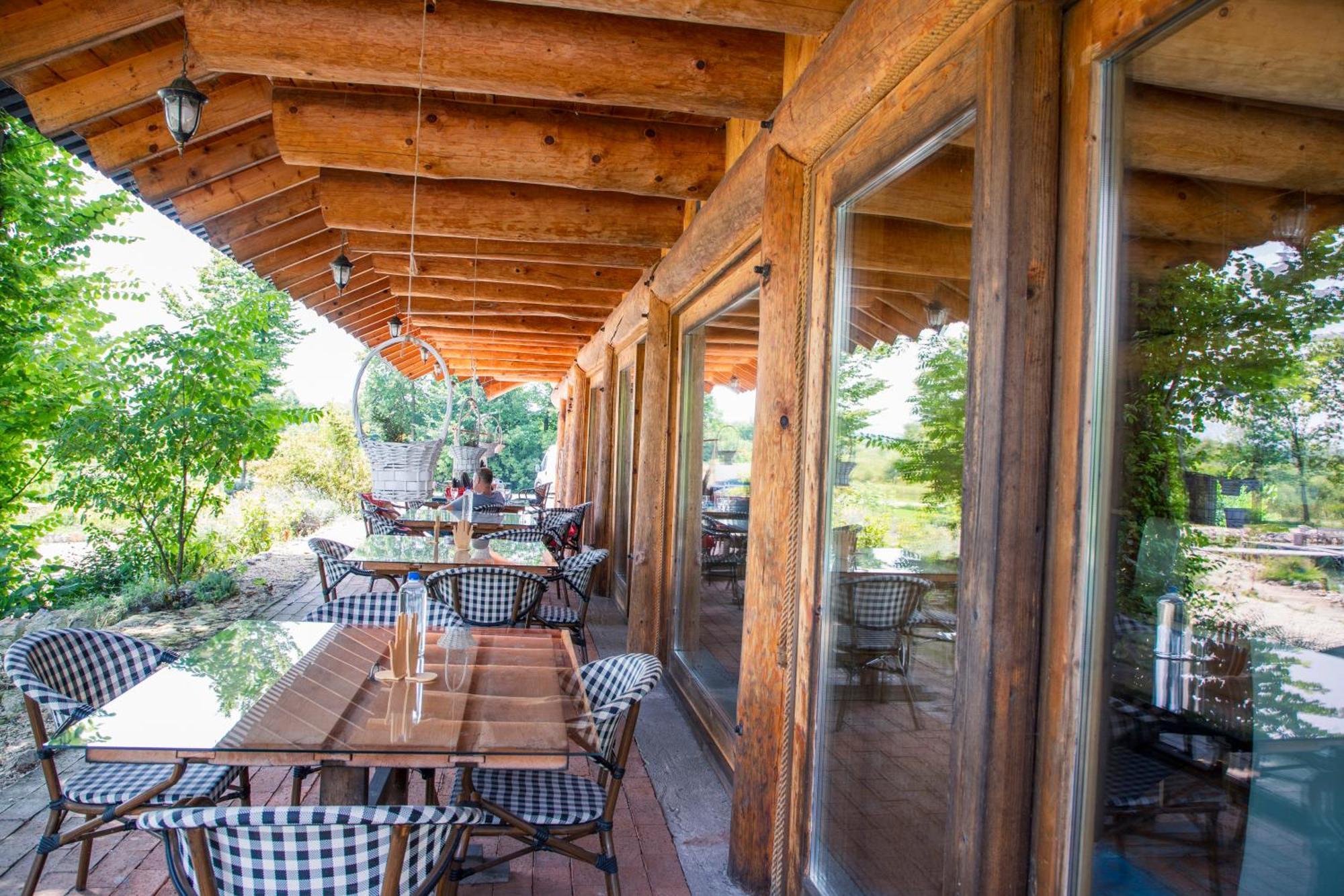 Zivinice Guest House Mala Prica מראה חיצוני תמונה